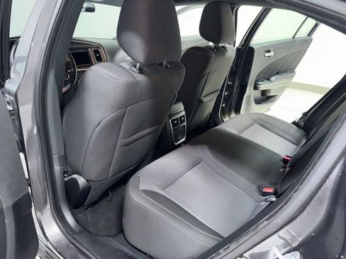 Used 2020 Dodge Charger SXT image 23