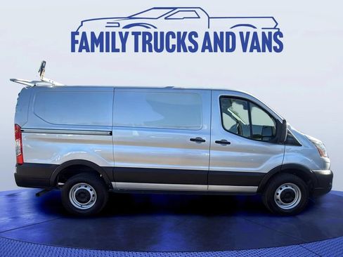 Used 2020 Ford Transit 250 Low Roof RWD image 6