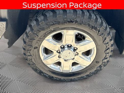 Used 2022 Chevrolet Silverado 2500 LTZ w/ LTZ Plus Package AWD/4WD image 32