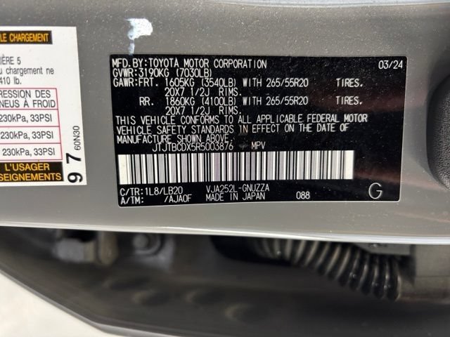 Used 2024 Lexus GX 550 w/ Cold Area Package AWD/4WD image 35