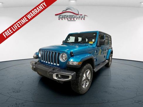 Used 2019 Jeep Wrangler Unlimited Sahara AWD/4WD image 3