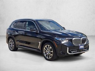 Used 2025 BMW X5 xDrive50e AWD/4WD video 3