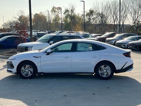 New 2026 Hyundai Sonata SE image 6