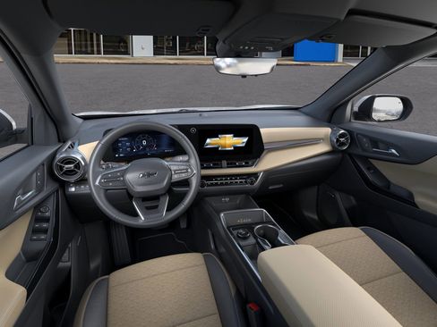 New 2026 Chevrolet Equinox ACTIV w/ Safety and Technology Package image 15