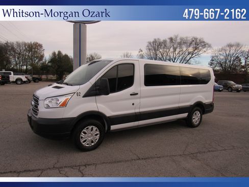 Used 2019 Ford Transit 350 XLT image 4