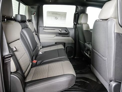 New 2026 Chevrolet Silverado 2500 ZR2 image 22