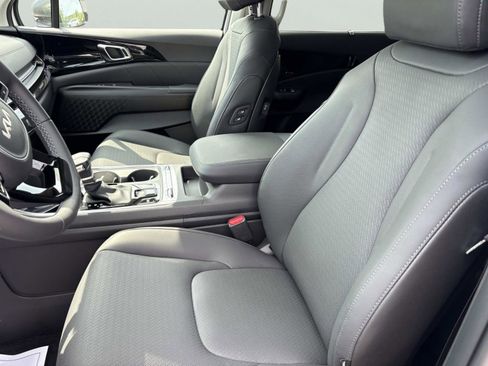New 2026 Kia Carnival SX Prestige FWD image 20