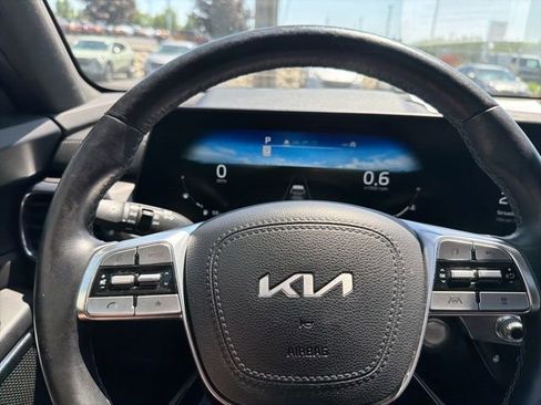 Used 2024 Kia Telluride SX Prestige X-Pro AWD/4WD image 19