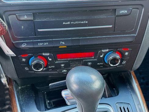 Used 2010 Audi Q5 3.2 Premium Plus image 12