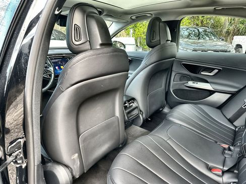 Used 2025 Mercedes-Benz E 350 E 350 w/ Winter Package image 11