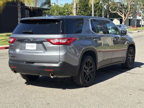 Used 2019 Chevrolet Traverse LS w/ LPO, Blackout Package image 6