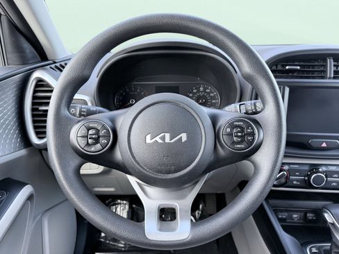 Used 2022 Kia Soul LX w/ Technology Package image 50