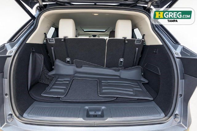 Used 2026 INFINITI QX60 Pure w/ Cargo Package FWD image 17