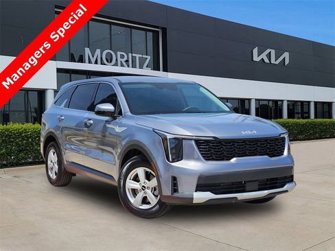 New 2025 Kia Sorento LX image 1