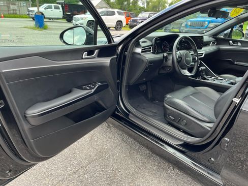 Used 2022 Kia K5 GT-Line w/ GT-Line Awd Premium Package image 9