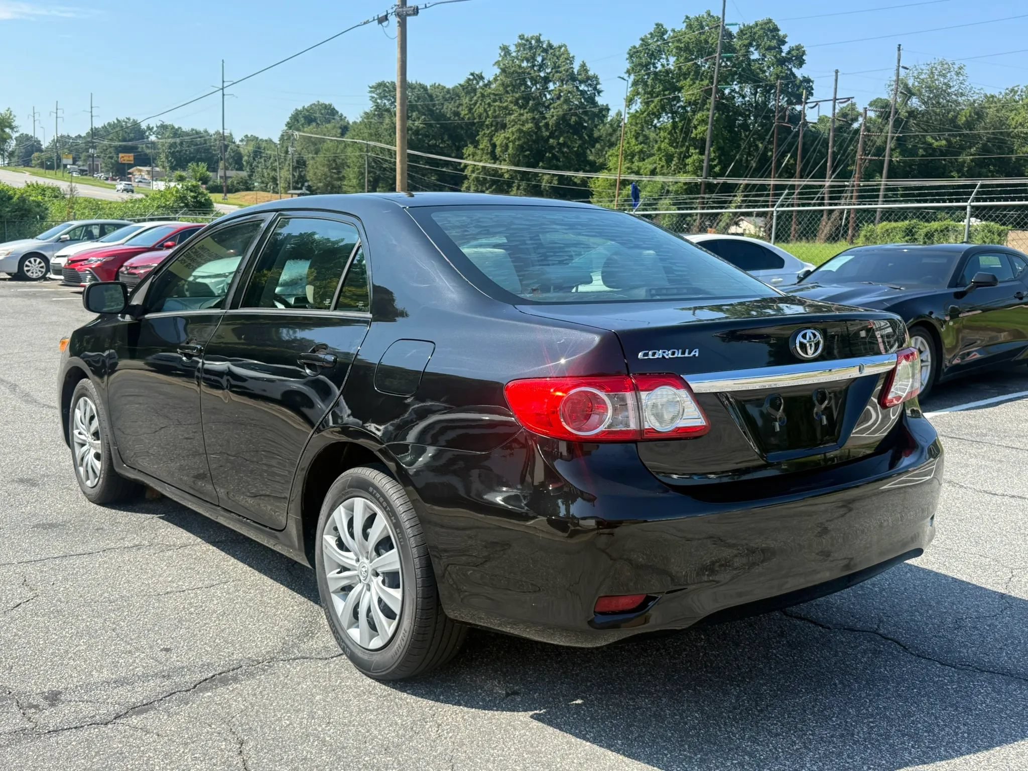 Used 2012 Toyota Corolla LE FWD image 3