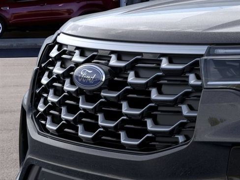 New 2026 Ford Explorer Platinum RWD image 17