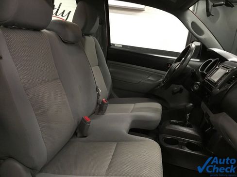 Used 2014 Toyota Tacoma 2WD Regular Cab image 33