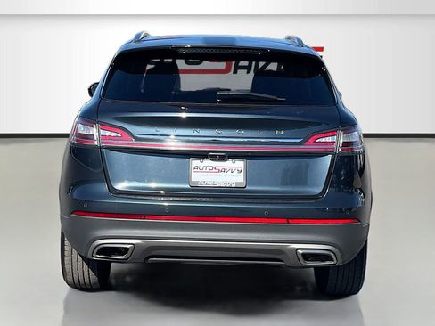 Used 2021 Lincoln Nautilus Reserve AWD/4WD image 6