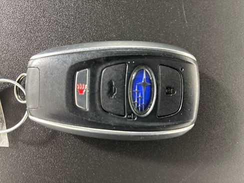 Used 2022 Subaru Outback Limited AWD/4WD image 37