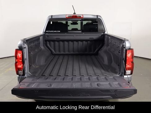 Used 2026 Chevrolet Colorado W/T w/ Advanced Trailering Package AWD/4WD image 16