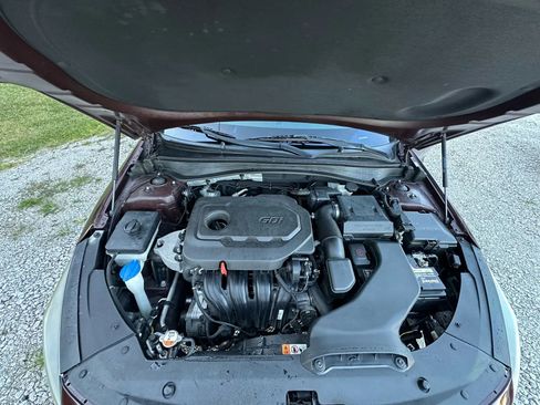 Used 2017 Kia Optima LX w/ Option Group 014 image 18