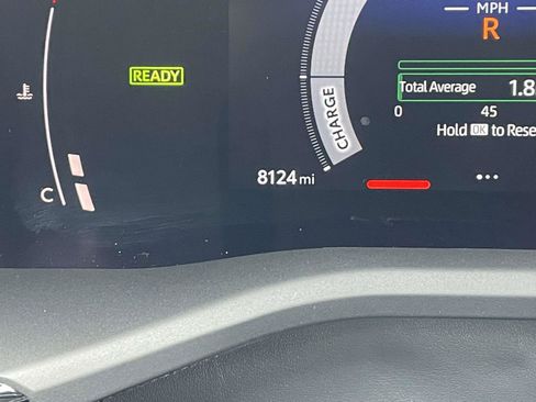 Used 2026 Toyota Camry SE FWD image 23
