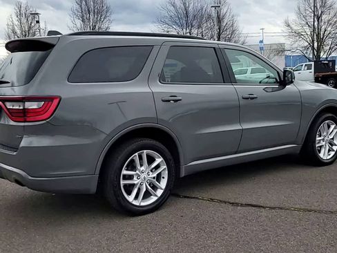 Used 2025 Dodge Durango GT image 8