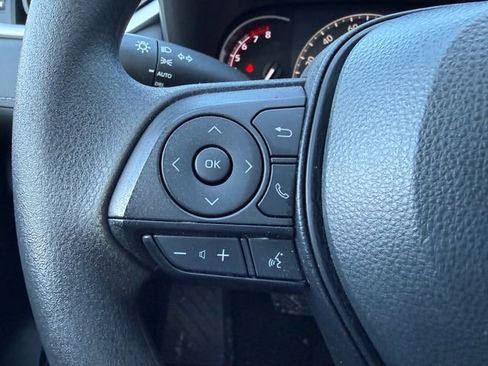 Used 2023 Toyota RAV4 XLE image 12