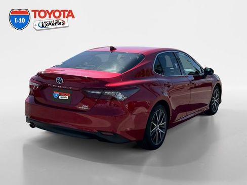 Certified 2024 Toyota Camry XLE FWD image 5