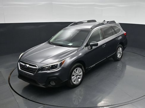 Used 2019 Subaru Outback 2.5i Premium AWD/4WD image 30
