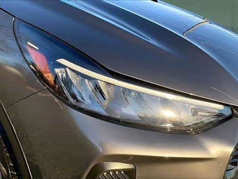 Used 2025 Ford Escape Active image 27