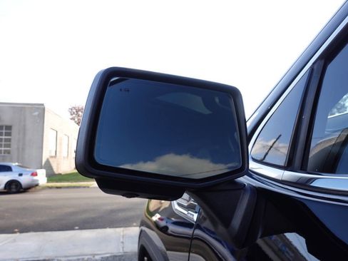 Used 2022 GMC Sierra 1500 Denali image 12