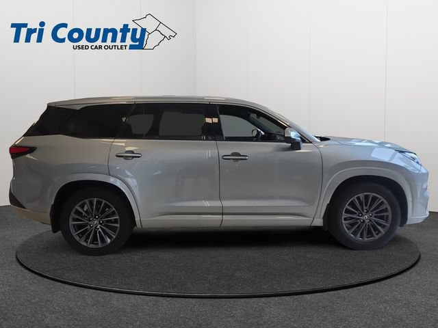 Used 2024 Lexus TX 350 AWD w/ Cold Weather Package image 9