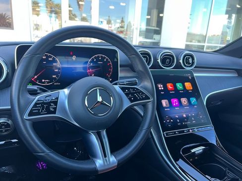 Used 2025 Mercedes-Benz C 300 Sedan image 25