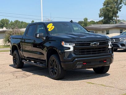 Used 2025 Chevrolet Silverado 1500 LT Trail Boss w/ LT Trail Boss Premium Package
