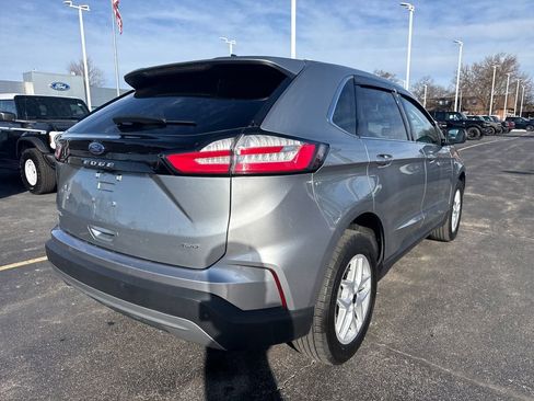 Used 2024 Ford Edge SEL w/ Convenience Package image 7