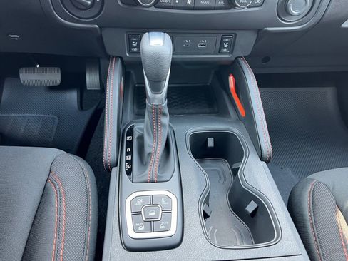 New 2026 Nissan Frontier PRO-4X w/ Pro-4x Convenience Package image 11