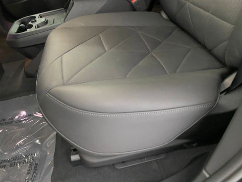 Certified 2024 BMW iX xDrive50 w/ Premium Package image 12