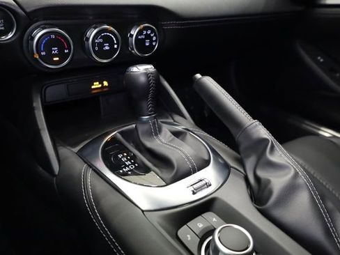Used 2024 MAZDA MX-5 Miata Grand Touring image 27
