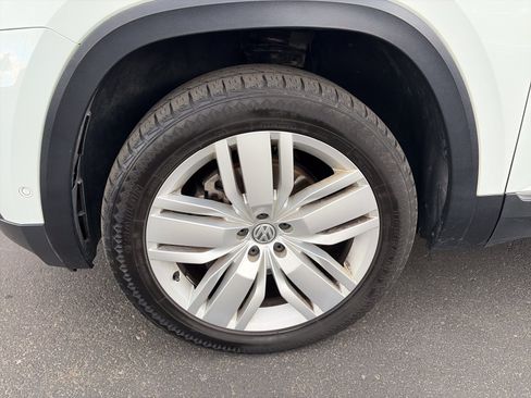 Used 2019 Volkswagen Atlas SEL Premium AWD/4WD image 11