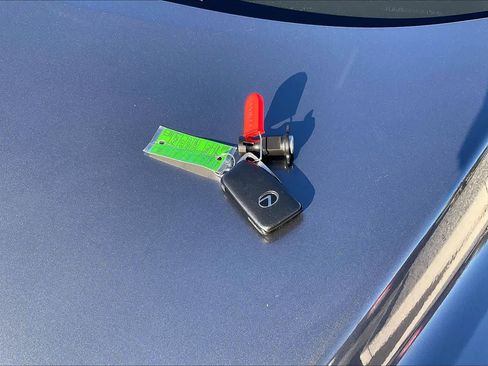 Used 2019 Lexus RX 350L w/ Premium Package image 13