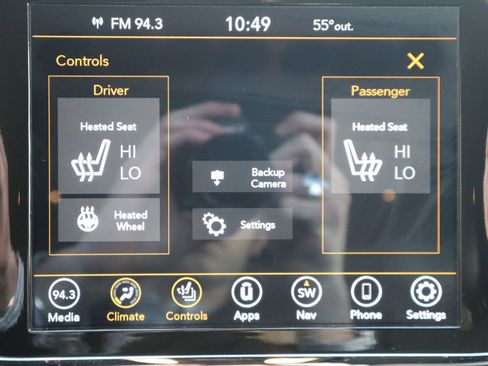 Used 2021 Jeep Grand Cherokee Laredo X AWD/4WD image 41