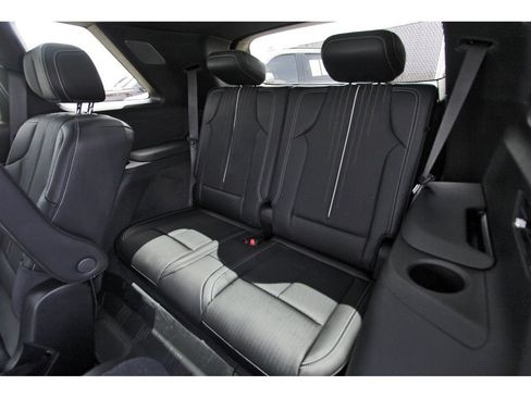 New 2027 Cadillac Vistiq Luxury AWD/4WD image 13