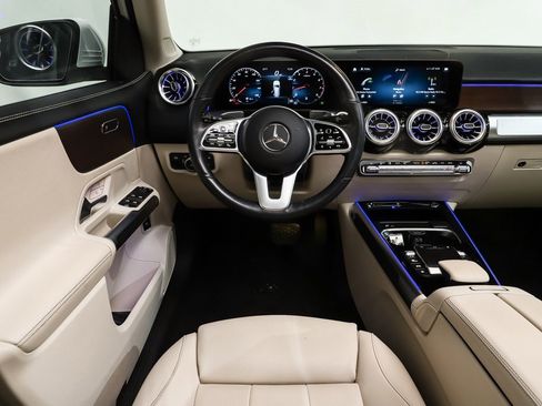 Certified 2022 Mercedes-Benz GLB 250 4MATIC image 13