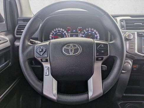 Used 2017 Toyota 4Runner SR5 image 11