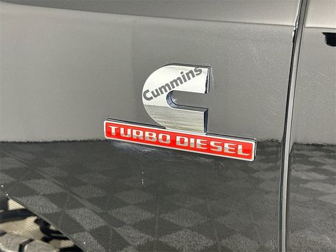 Used 2024 RAM 3500 Tradesman w/ Chrome Appearance Group image 28