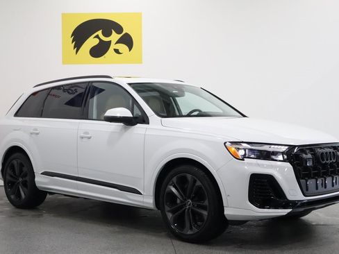 Used 2025 Audi Q7 3.0T Prestige image 6