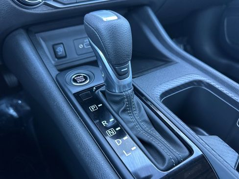 Used 2025 Nissan Sentra S image 17