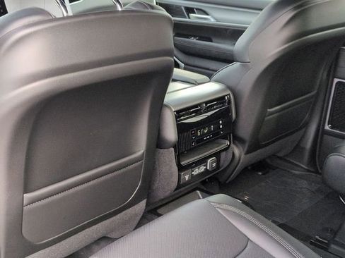 New 2026 Jeep Grand Wagoneer Limited w/ Premium Group II image 28